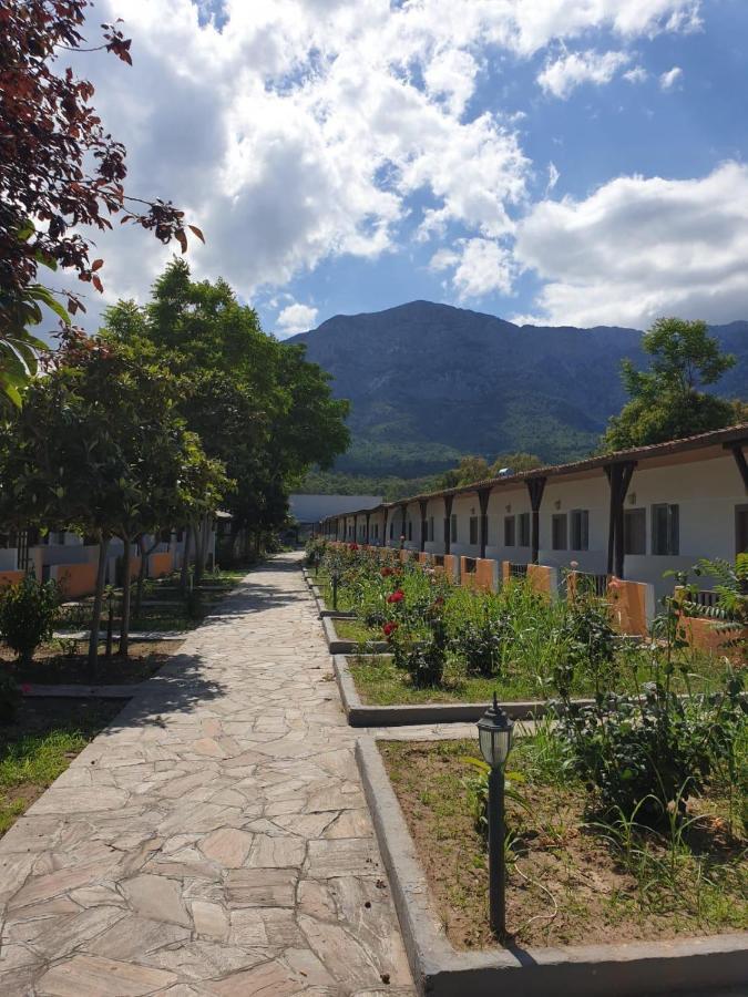 Ugur Beach Hotel Kemer Exterior photo