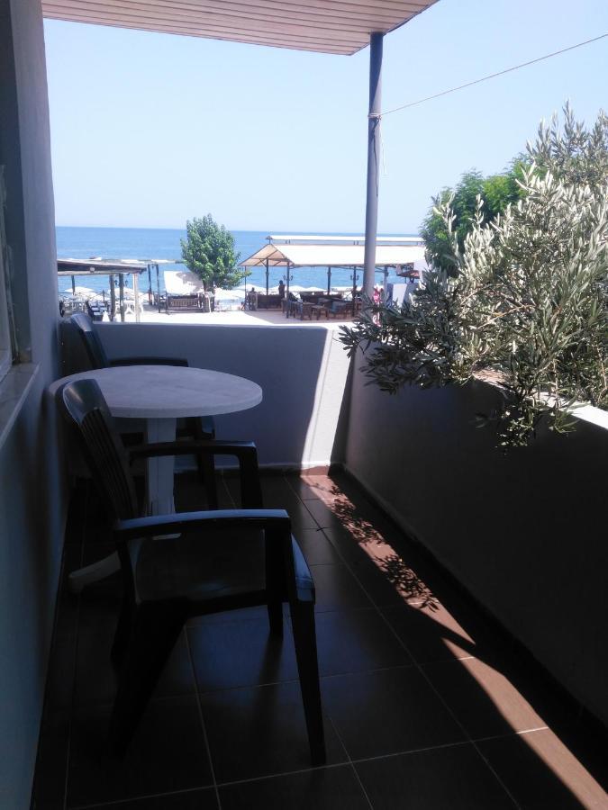 Ugur Beach Hotel Kemer Exterior photo